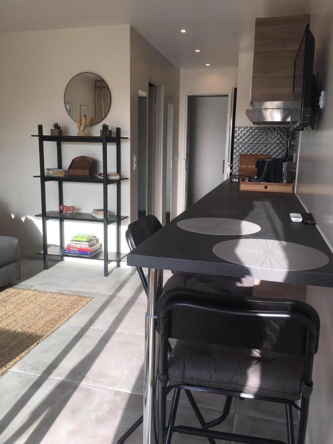 Apartment Bord De Mer, Avec Terrasse *