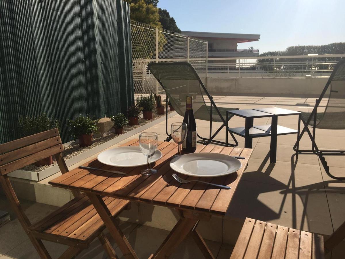 Apartment Bord De Mer, Avec Terrasse *
